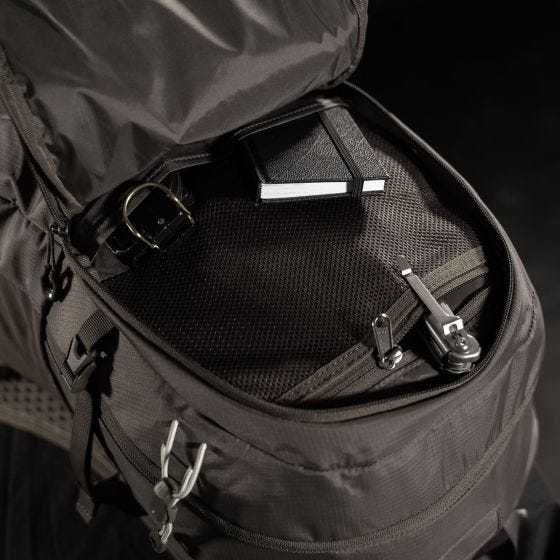 Pentagon Minor Reppu 20 L - Musta