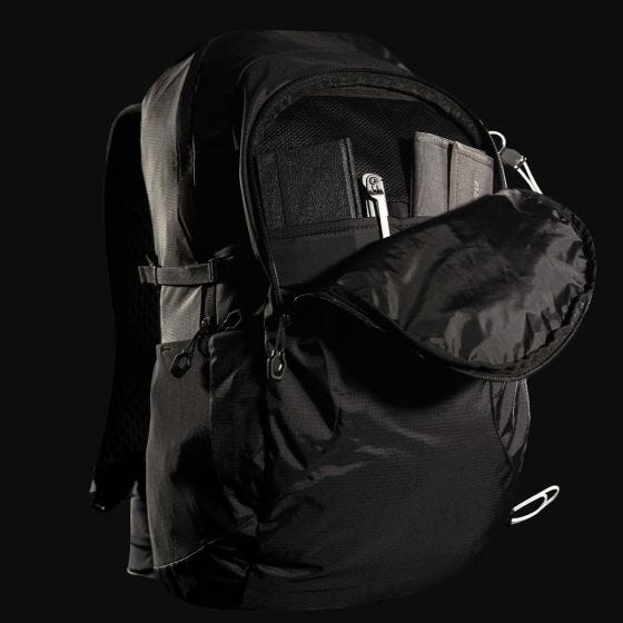 Pentagon Minor Reppu 28 L - Musta