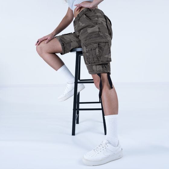 Surplus Airborne Vintage Shortsit Naisten - Pesty Black Camo -Maastokuosi