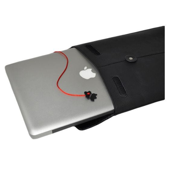 Civilian Pro Manila-15 MacBook Pro 15" Laptop-nahkakotelo Musta