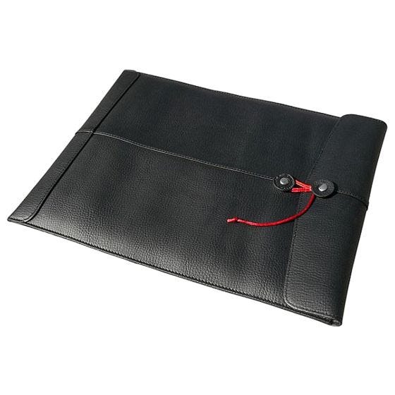 Civilian Pro Manila-15 MacBook Pro 15" Laptop-nahkakotelo Musta